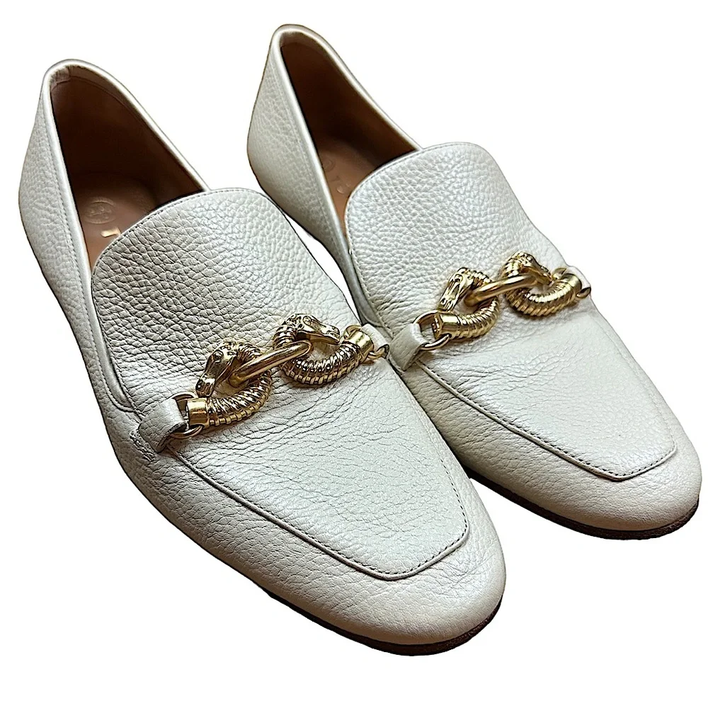 TORY BURCH: Cream Jessa Pebbled Leather Loafer with Gold Details -Size 9